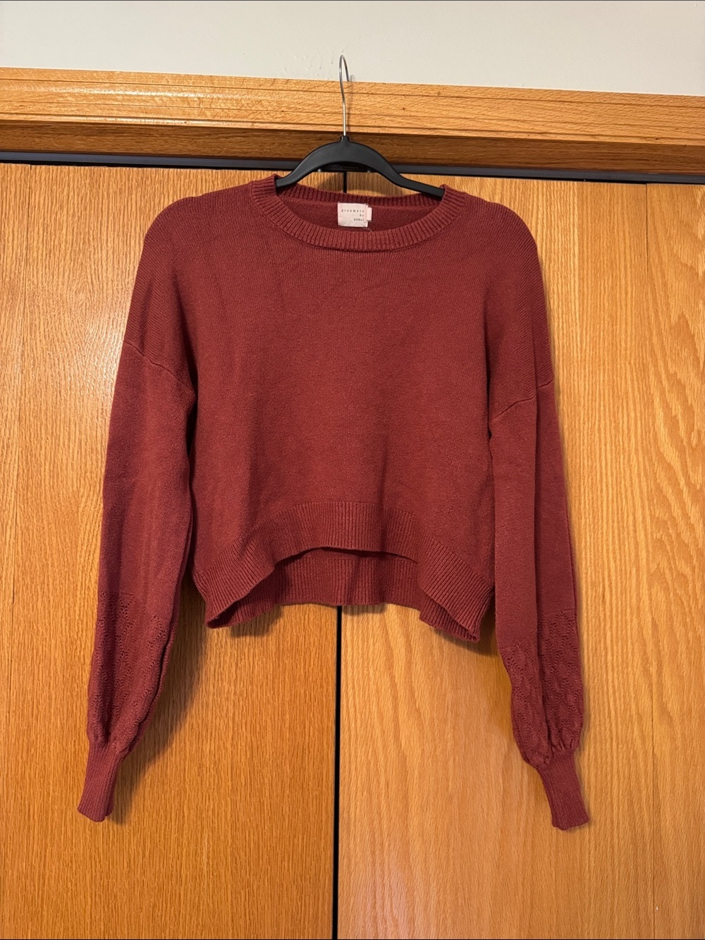 Cropped Long Sleeve Knit Top - Burgundy
